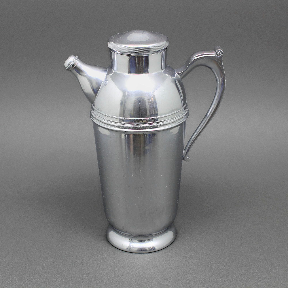 Art Deco Chrome Mounted Cambridge Glass Cocktail Shaker / Pitcher For Sale  at 1stDibs